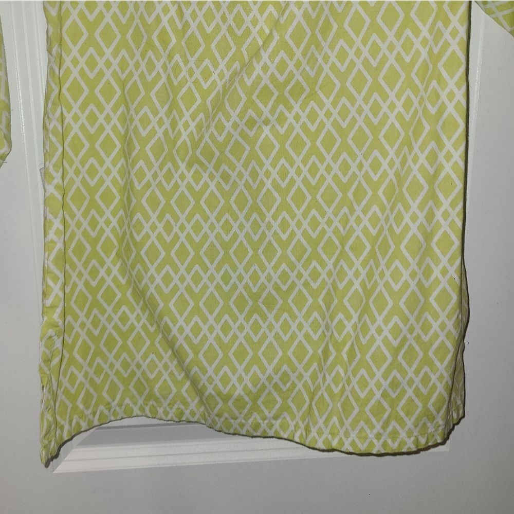 Haley & The Hound Green Spring Geometric Print Blouse - Picture 8 of 9